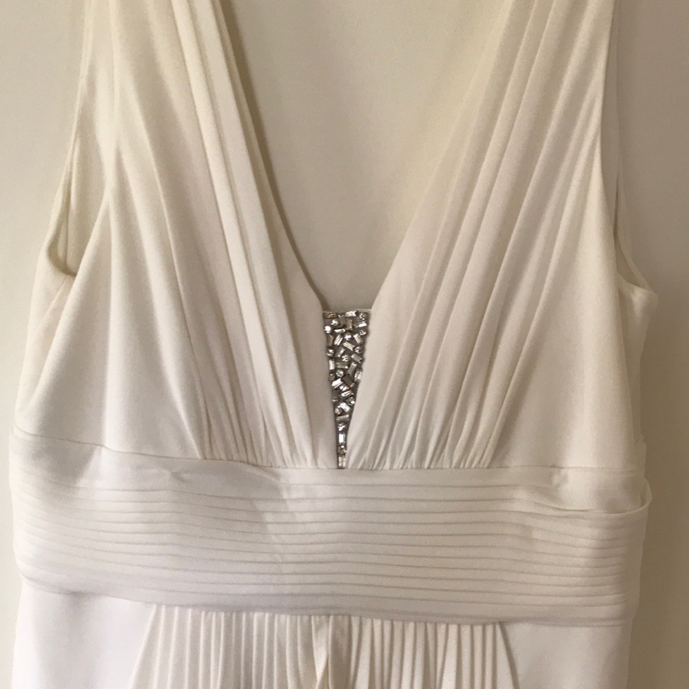 BCBG white dress - Picture 2 of 7